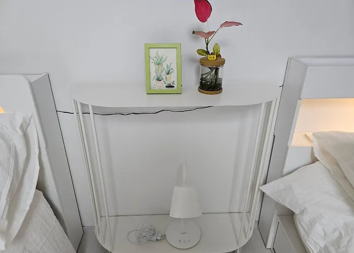 아파트 Hongik Univ#yonsei Univ#2br With Elevator#4min From Sinchon Station, Line 2