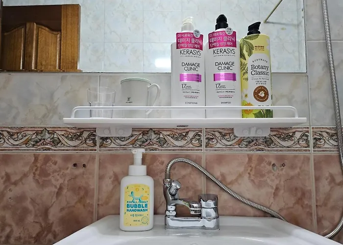Hongik Univ#yonsei Univ#2br With Elevator#4min From Sinchon Station, Line 2 아파트 *